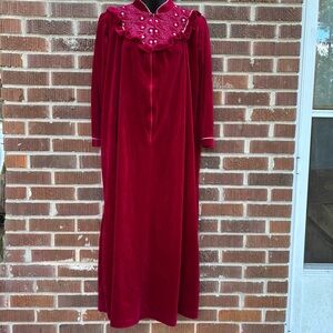 Vintage Heather Collection Robe Medium Velour House Coat Embroidered USA Sz M-L